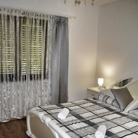 Apartment Nikolic Kastela Dış mekan fotoğraf
