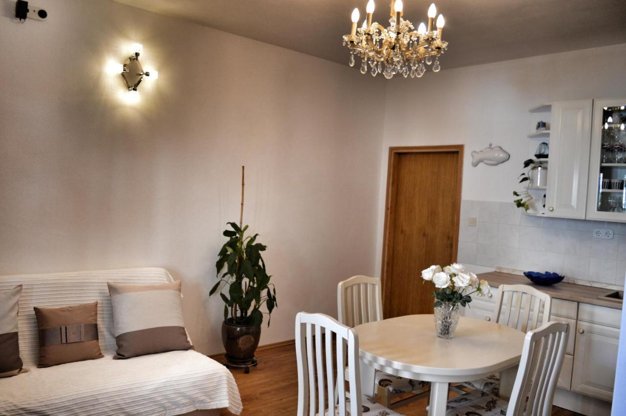 Apartment Nikolic Kastela Dış mekan fotoğraf